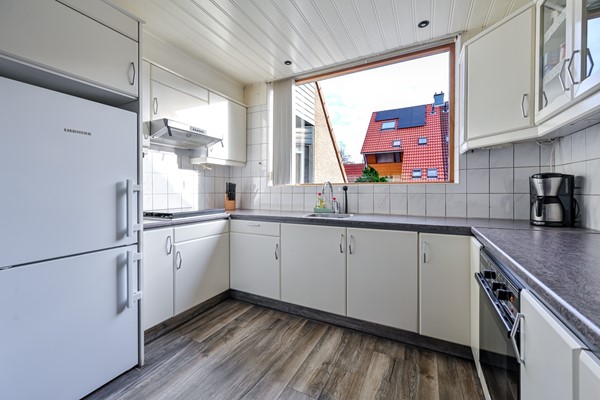 Medium property photo - Spreeuwenhoek 13, 3201 JM Spijkenisse